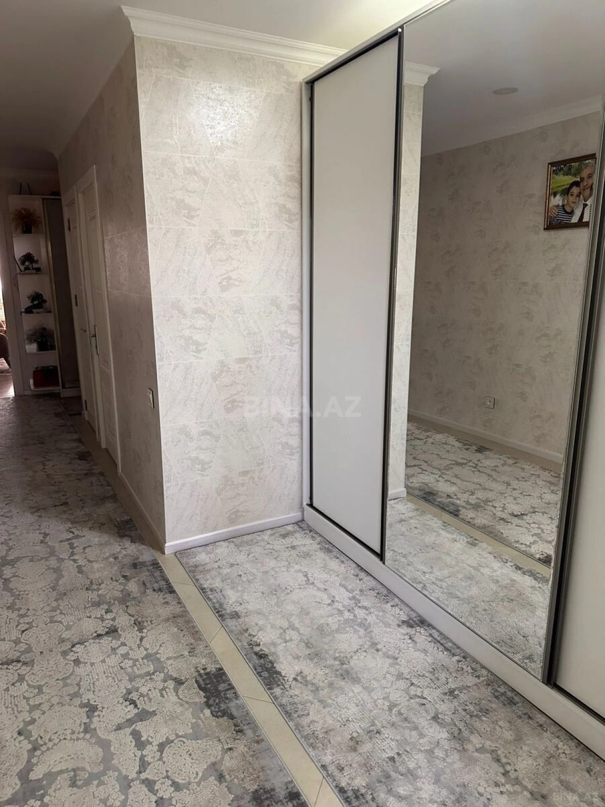 Satılır 3 otaqlı mənzil 120 m²