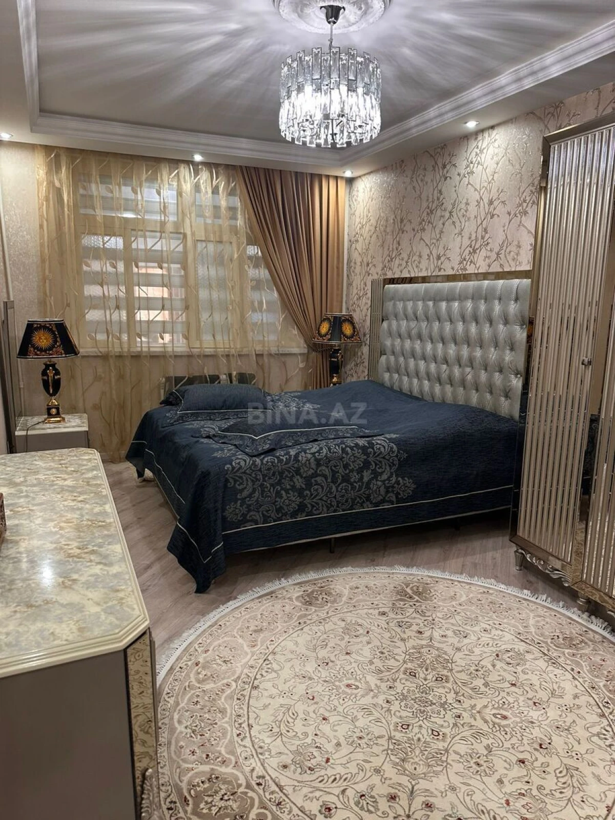 Satılır 3 otaqlı mənzil 120 m²