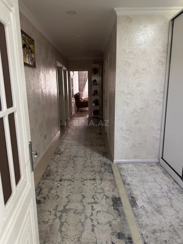 Satılır 3 otaqlı mənzil 120 m²