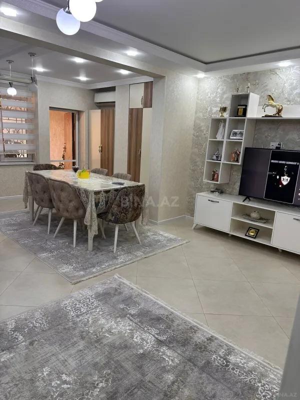 Satılır 3 otaqlı mənzil 120 m²