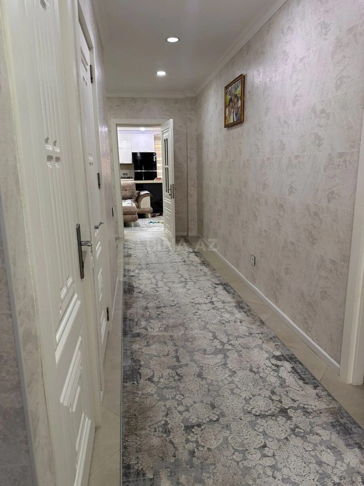 Satılır 3 otaqlı mənzil 120 m²