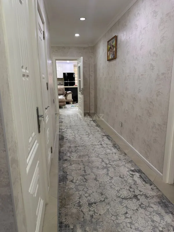 Satılır 3 otaqlı mənzil 120 m²