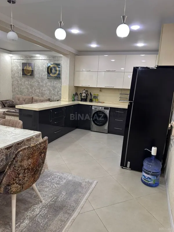 Satılır 3 otaqlı mənzil 120 m²