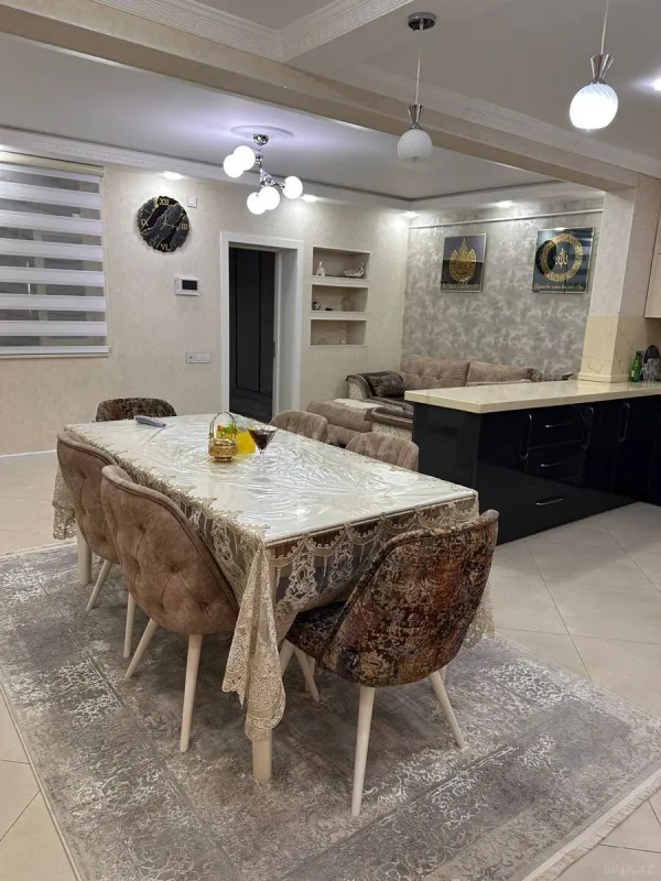 Satılır 3 otaqlı mənzil 120 m²