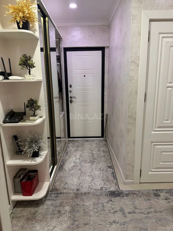 Satılır 3 otaqlı mənzil 120 m²