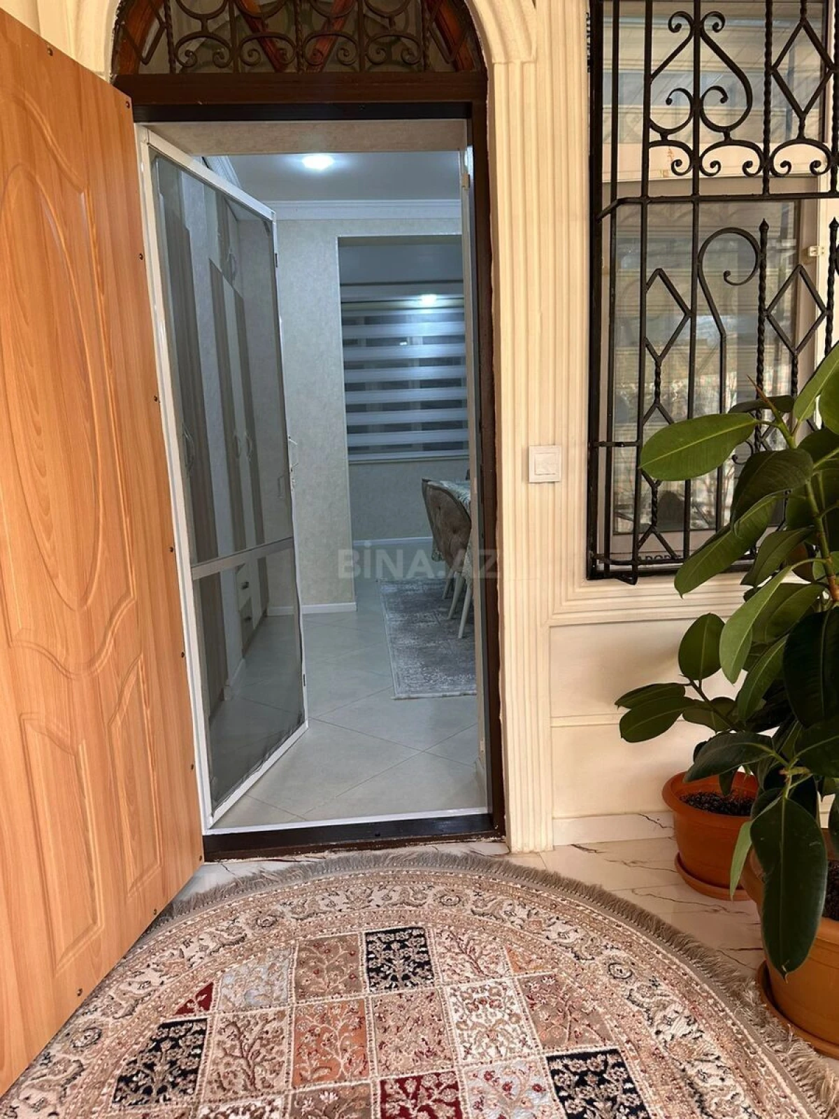 Satılır 3 otaqlı mənzil 120 m²