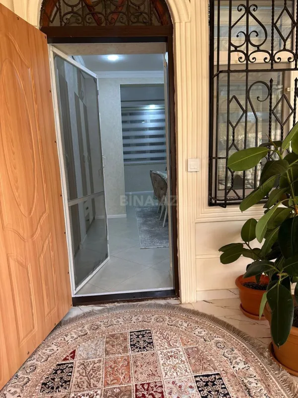 Satılır 3 otaqlı mənzil 120 m²