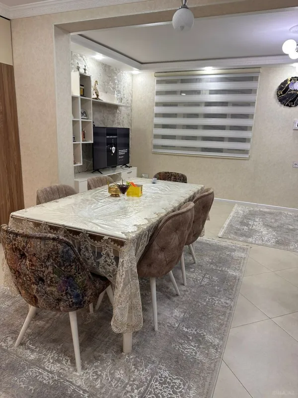 Satılır 3 otaqlı mənzil 120 m²