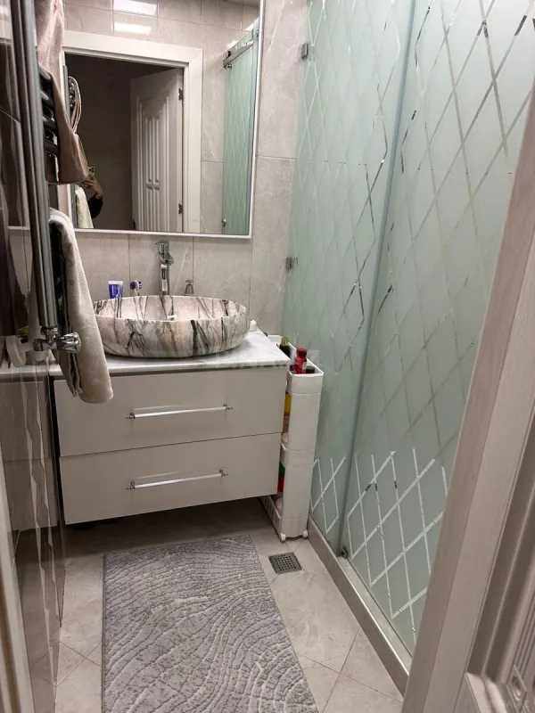 Satılır 3 otaqlı mənzil 120 m²