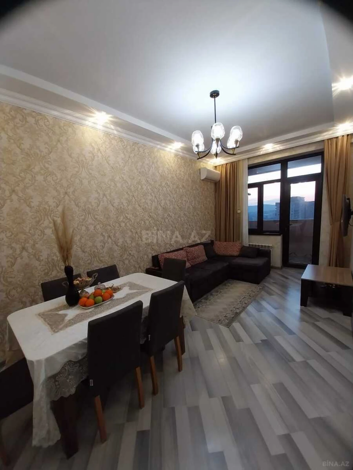 Satılır 2 otaqlı mənzil 60 m²