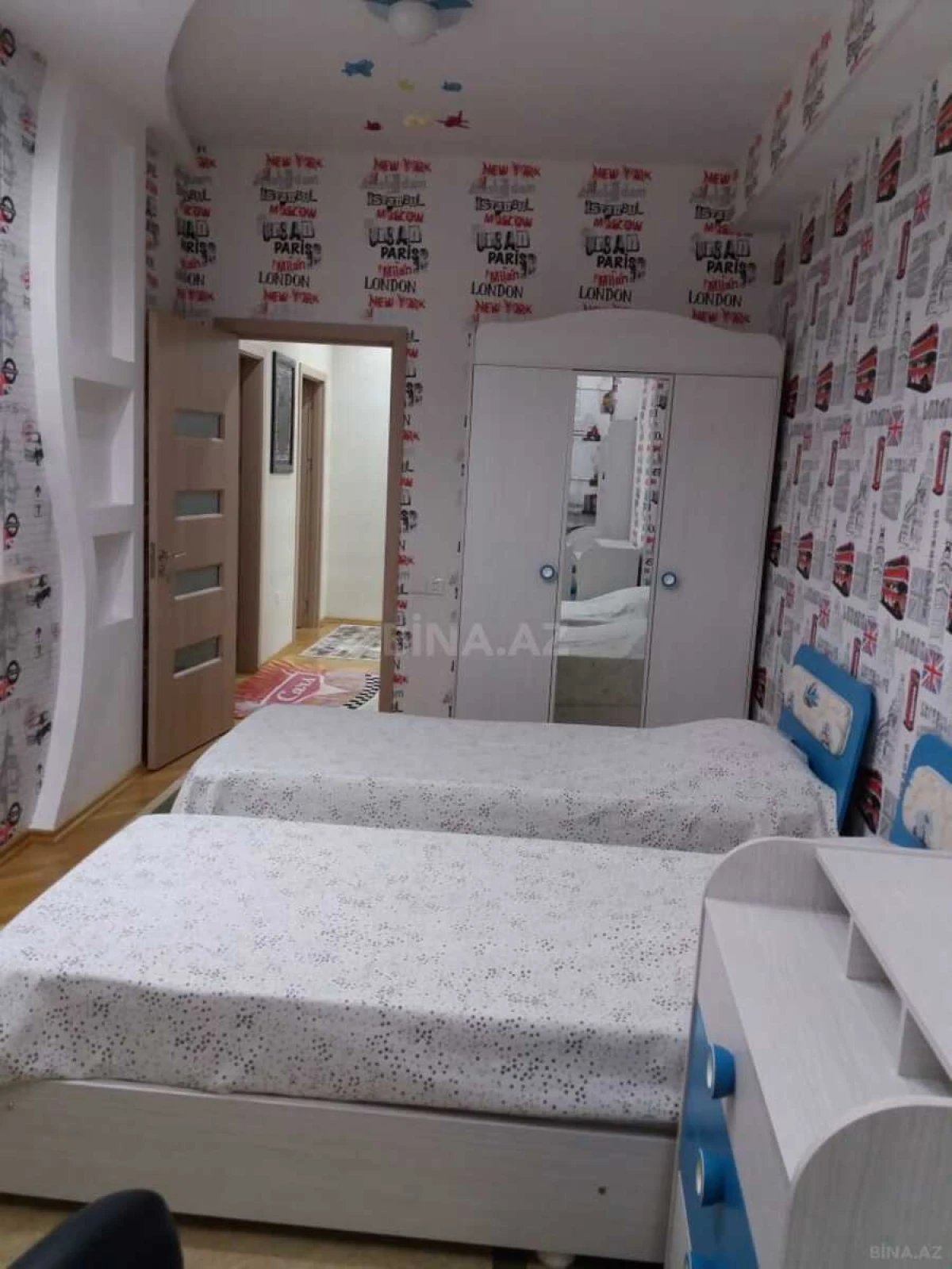 Satılır 3 otaqlı mənzil 125 m²