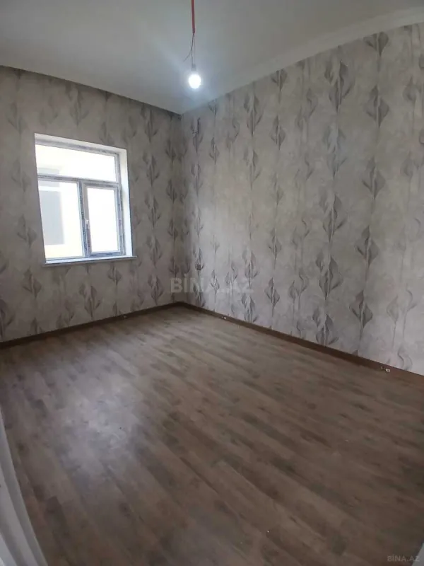 Satılır 7 otaqlı həyət evi 240 m²