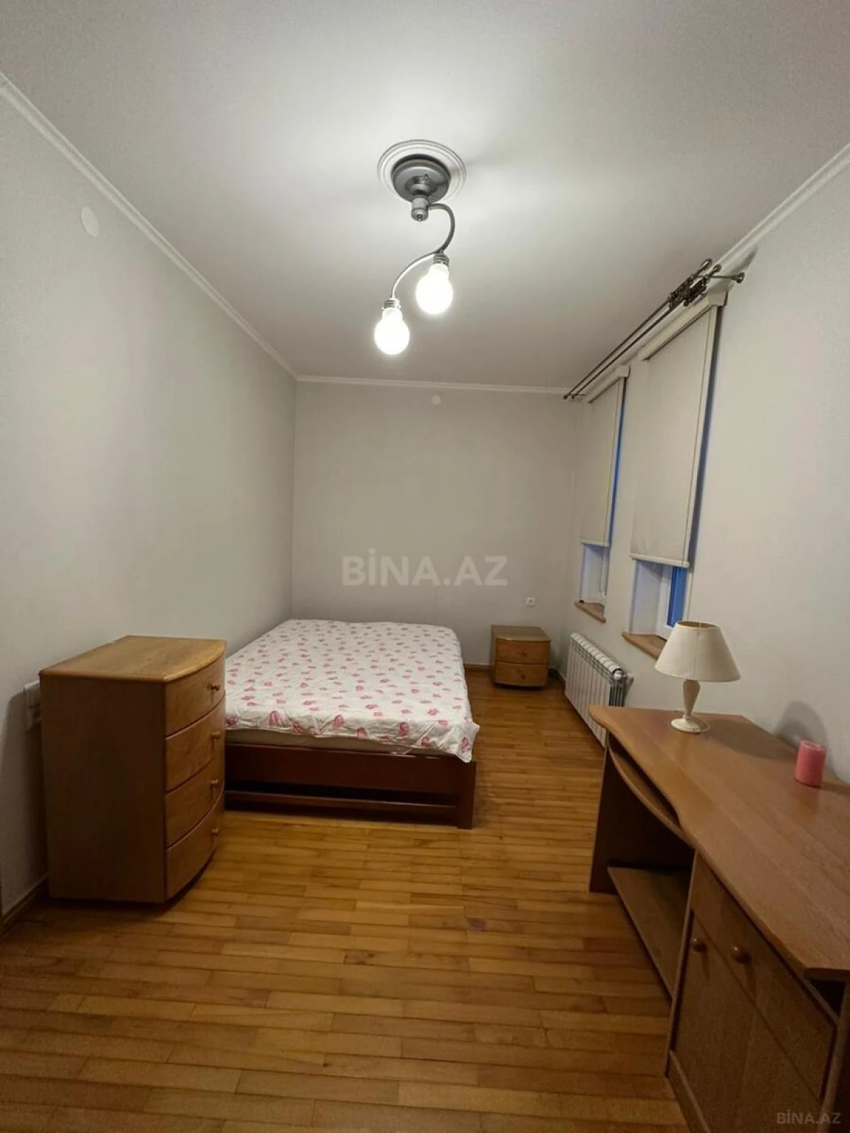Kirayə verilir 6 otaqlı mənzil 220 m²