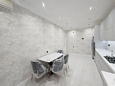 Satılır 3 otaqlı mənzil 117 m²