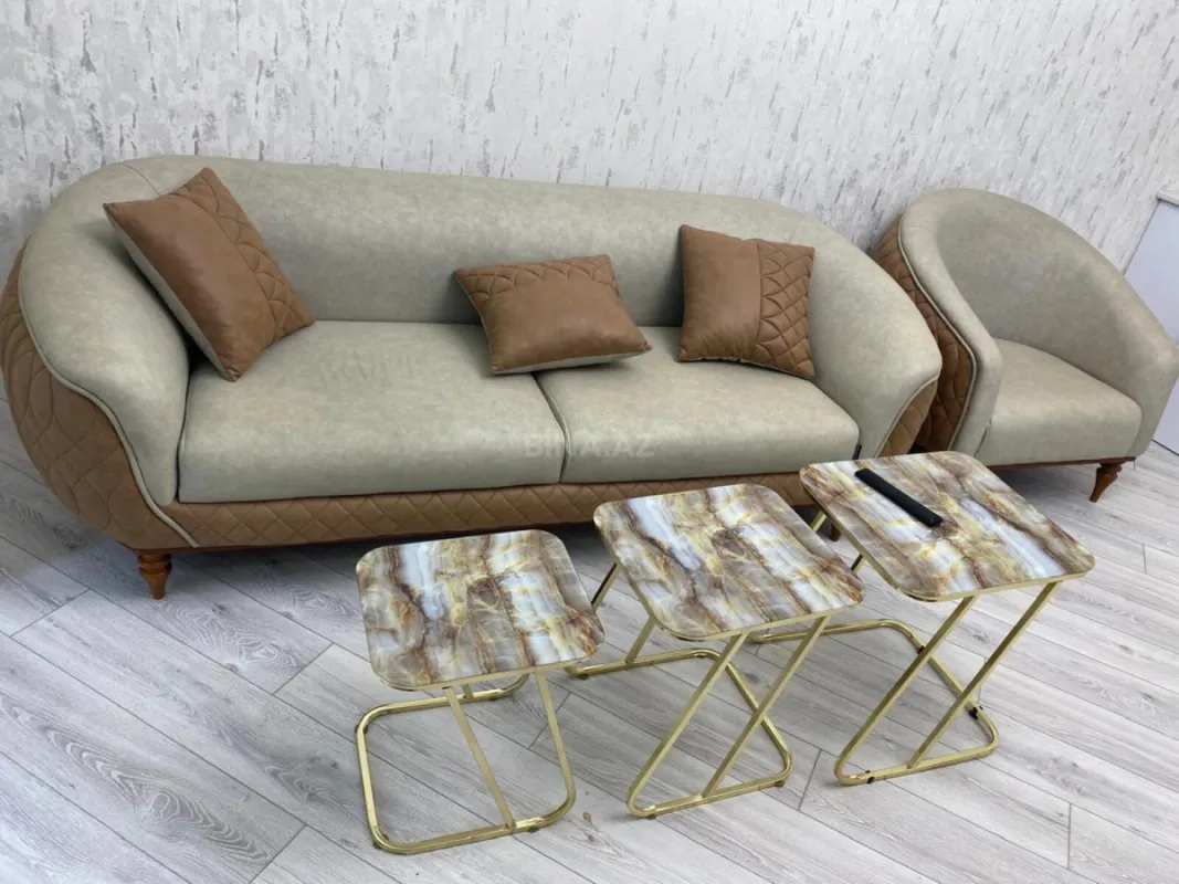 Satılır 2 otaqlı mənzil 81 m²