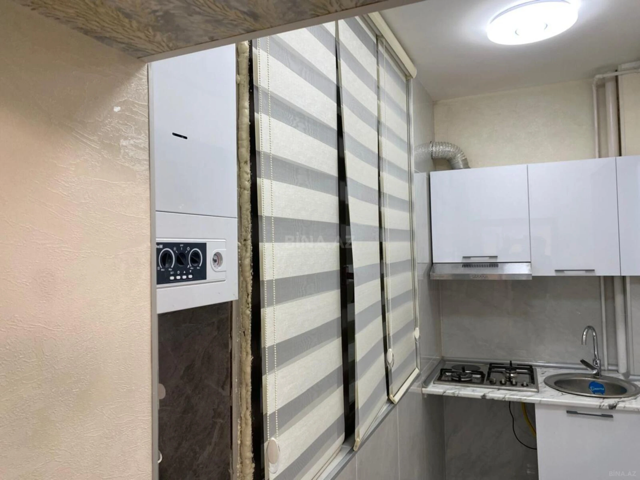Satılır 2 otaqlı mənzil 81 m²
