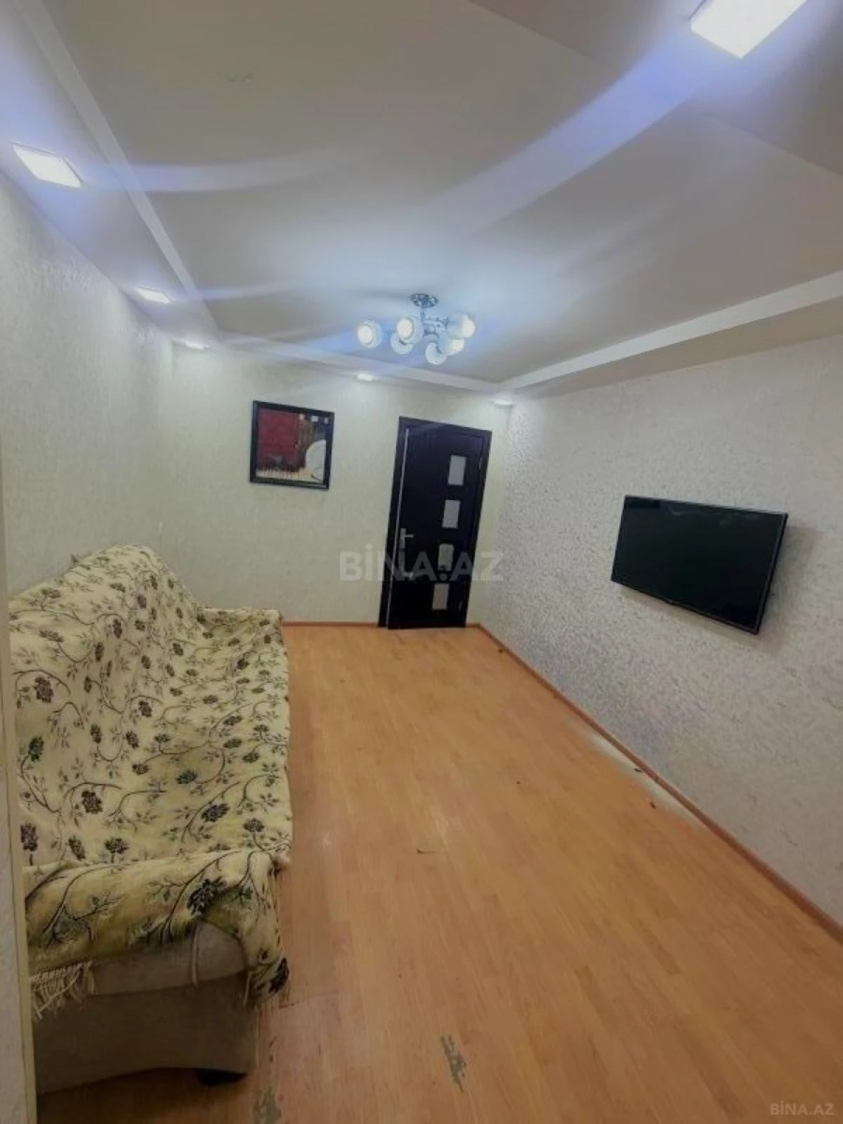 Satılır 2 otaqlı mənzil 60 m²