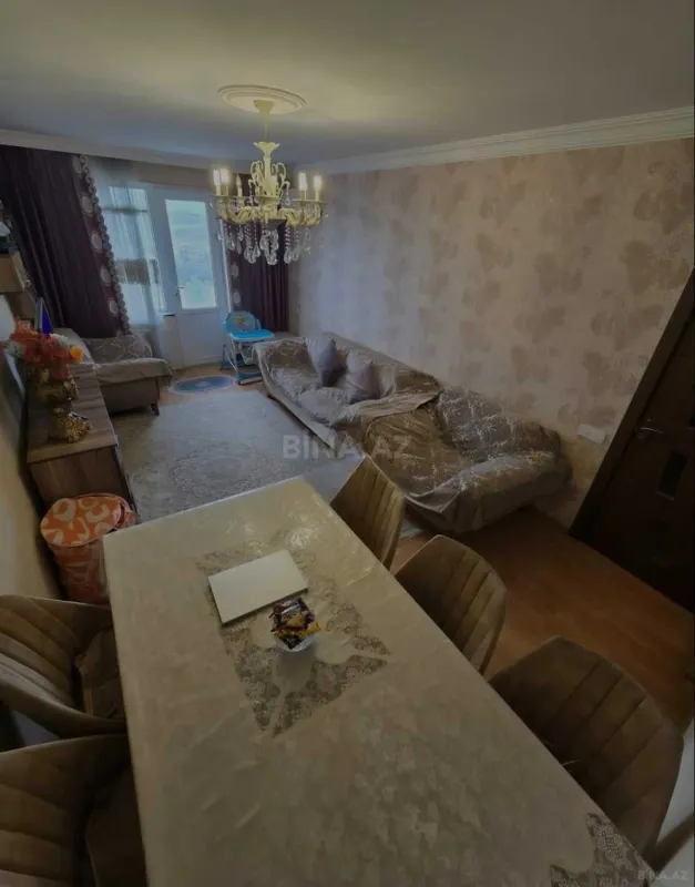 Satılır 2 otaqlı mənzil 67 m²