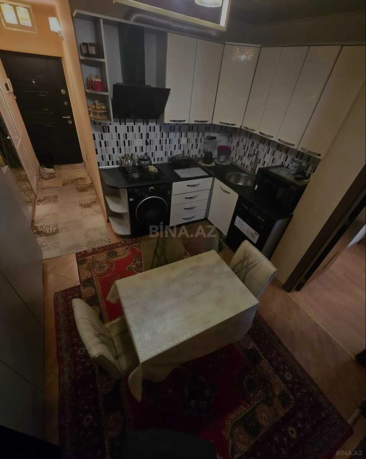 Satılır 2 otaqlı mənzil 67 m²