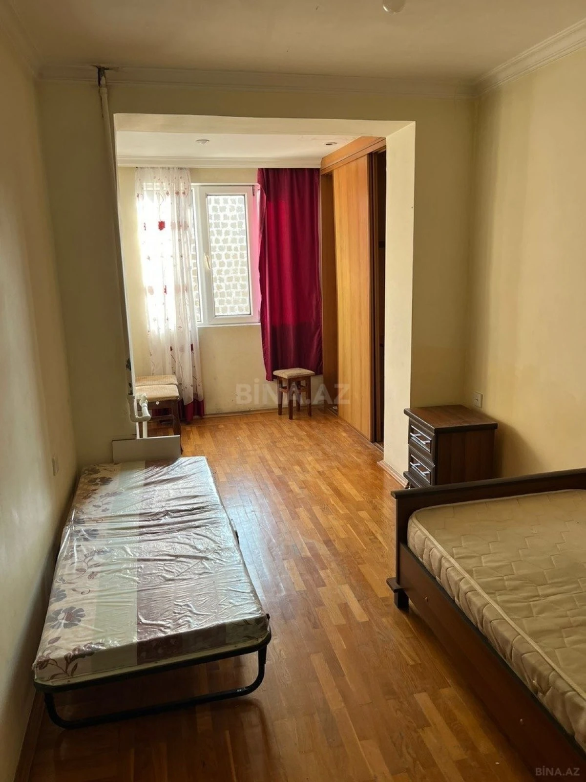 Kirayə verilir 2 otaqlı mənzil 60 m²