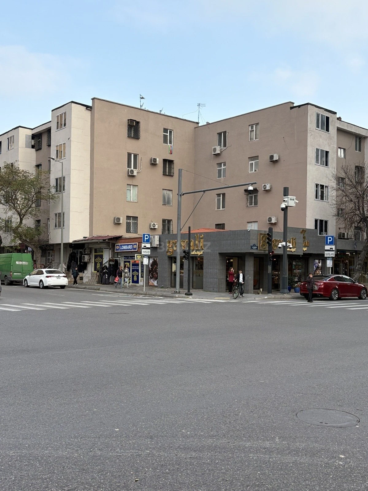 Kirayə verilir 2 otaqlı mənzil 60 m²