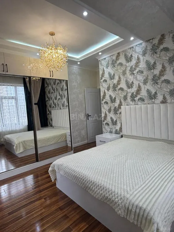 Satılır 3 otaqlı mənzil 82 m²