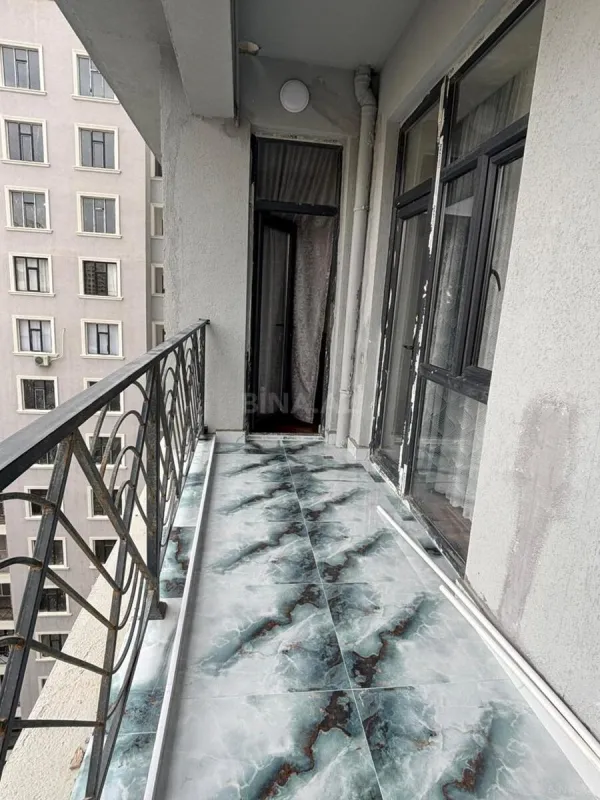 Satılır 3 otaqlı mənzil 82 m²