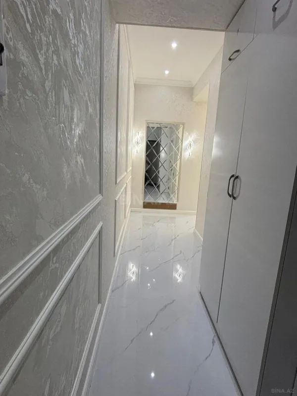 Satılır 3 otaqlı mənzil 82 m²