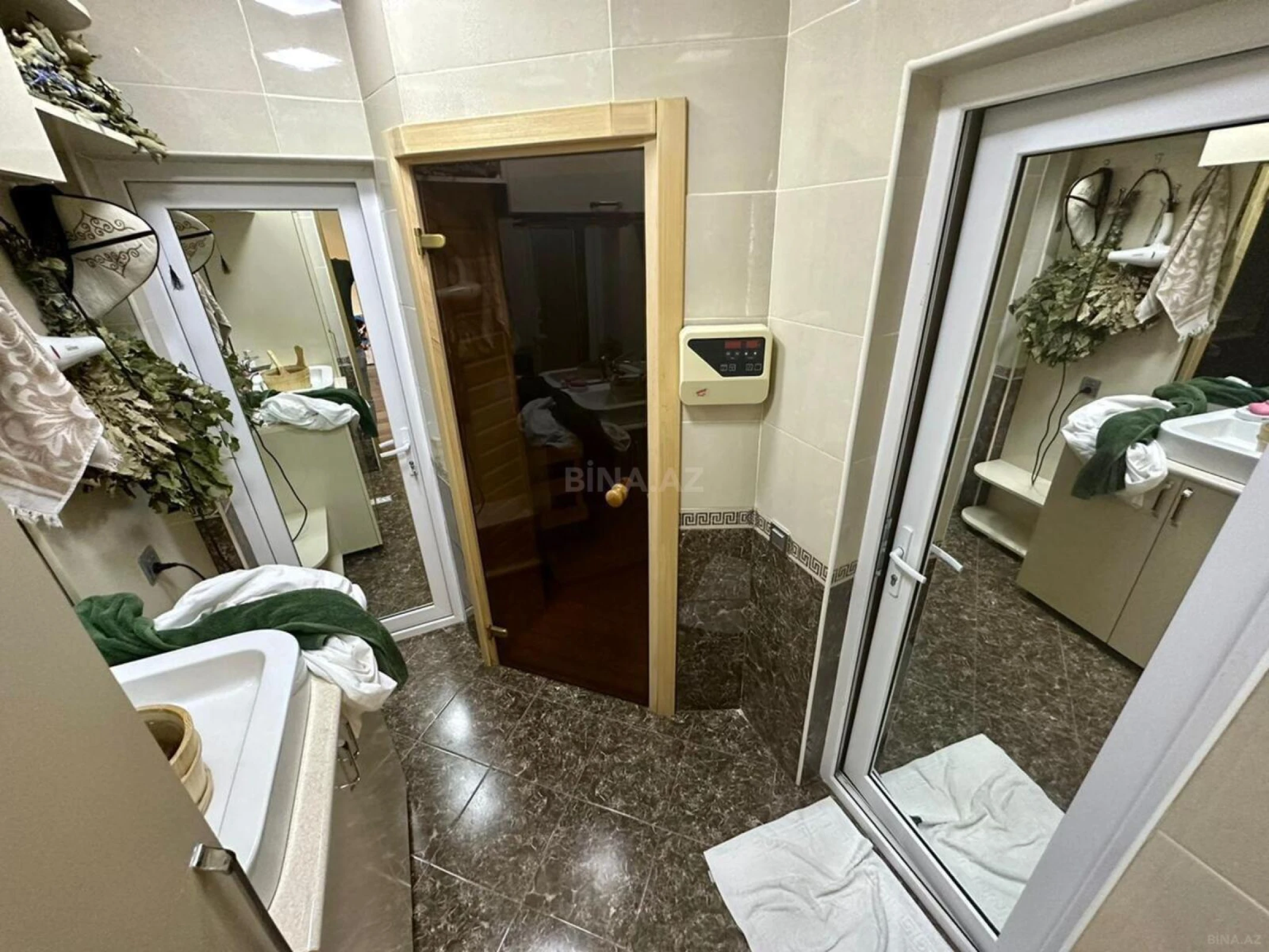 Kirayə verilir 6 otaqlı həyət evi 500 m²