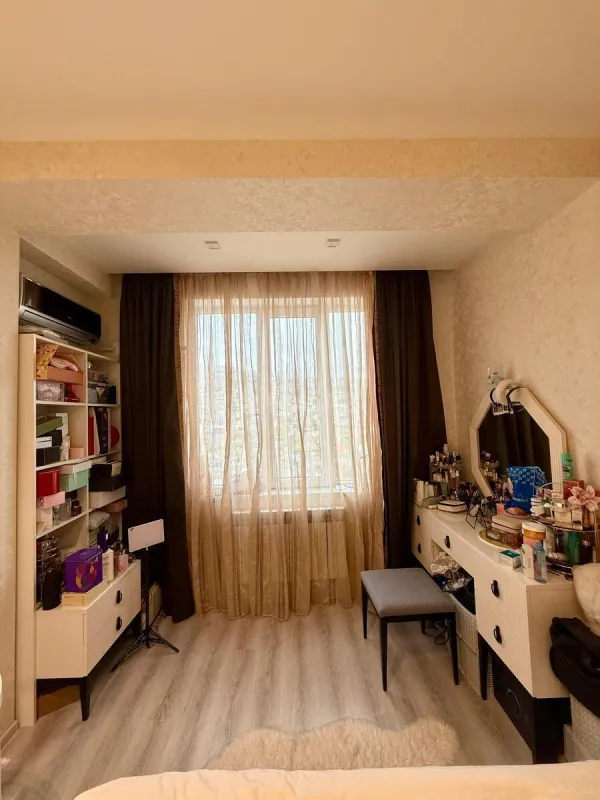 Satılır 2 otaqlı mənzil 80 m²