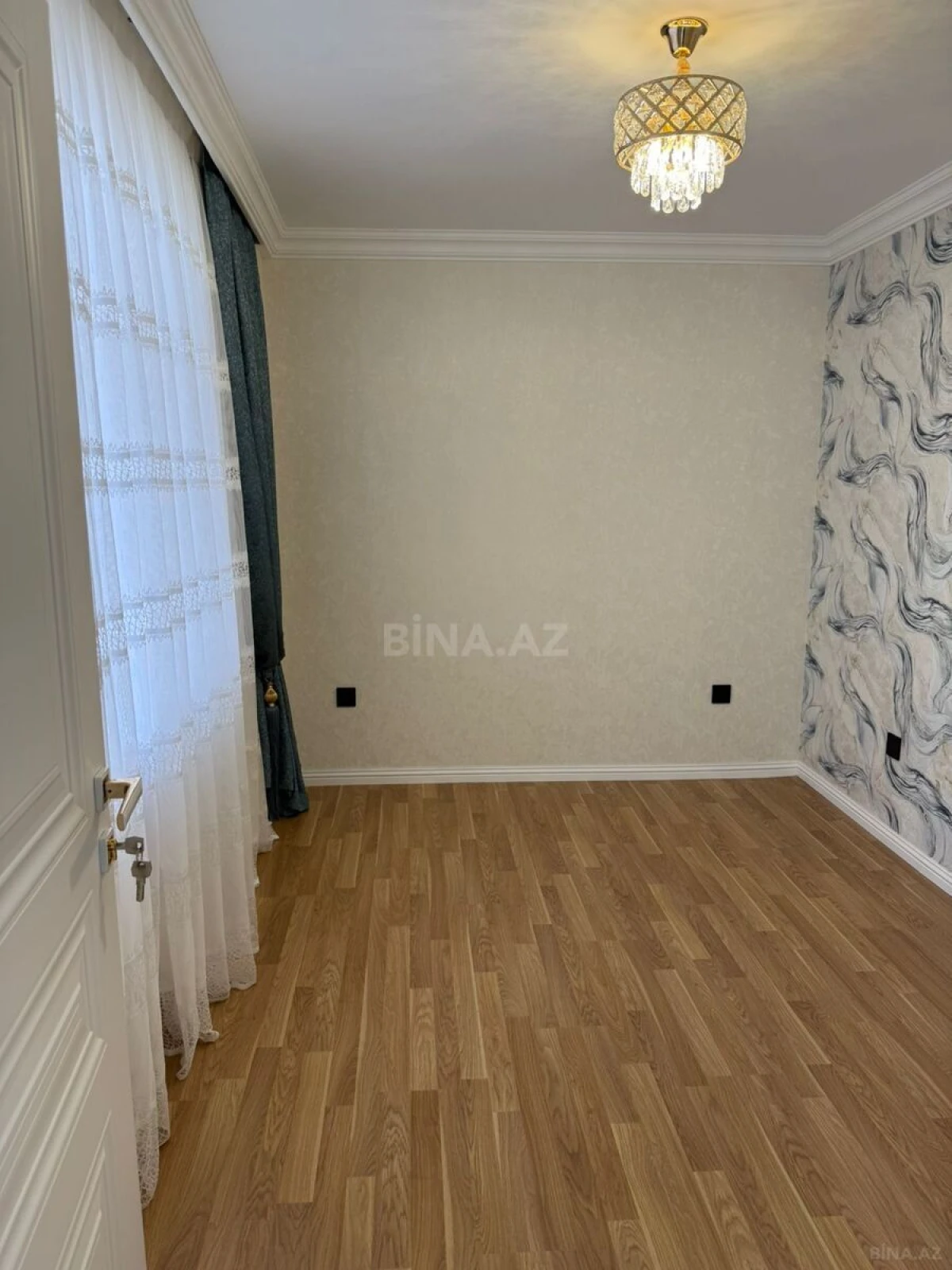Satılır 3 otaqlı mənzil 50 m²