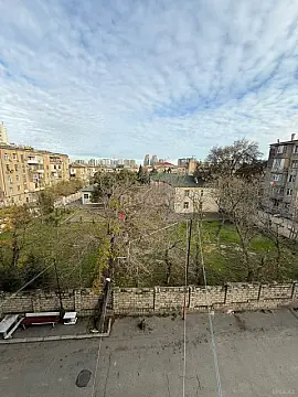 Satılır 3 otaqlı mənzil 50 m²