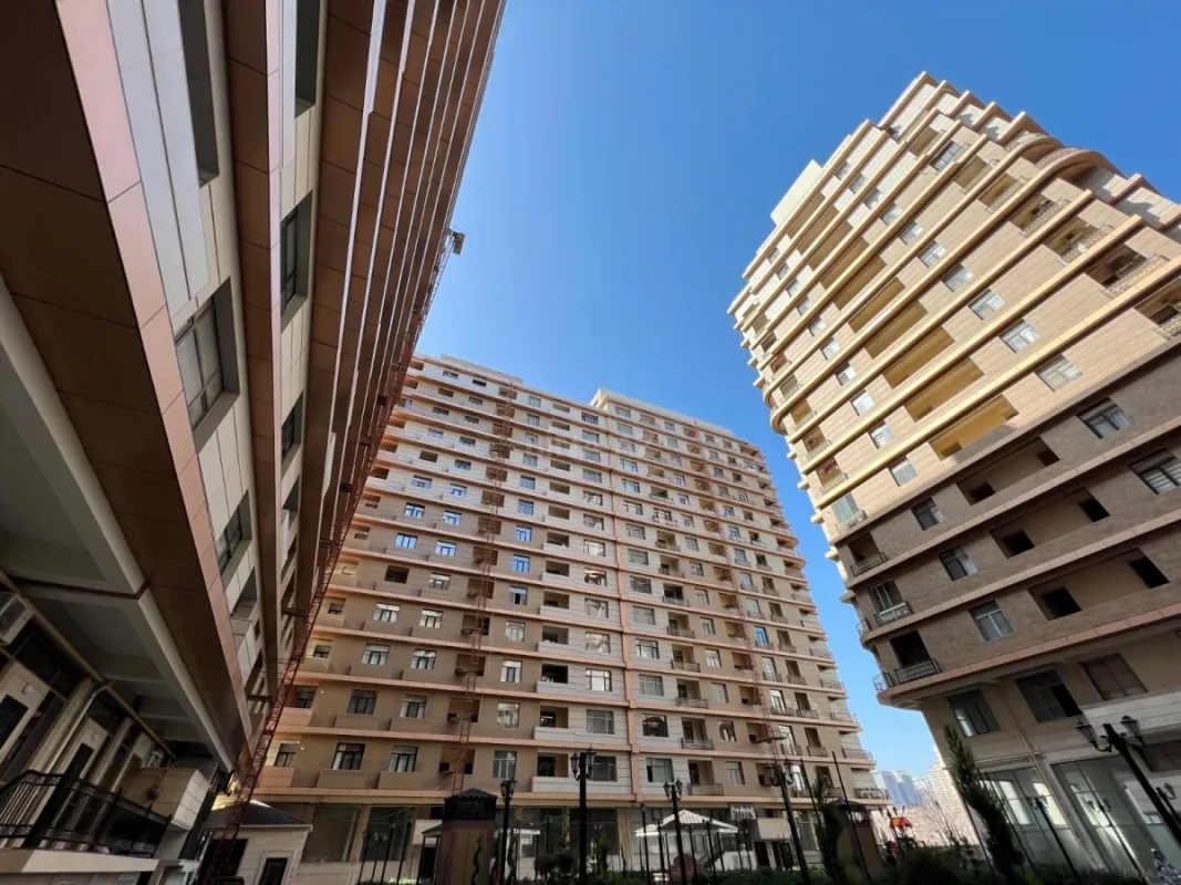 Kirayə verilir 2 otaqlı mənzil 54 m²