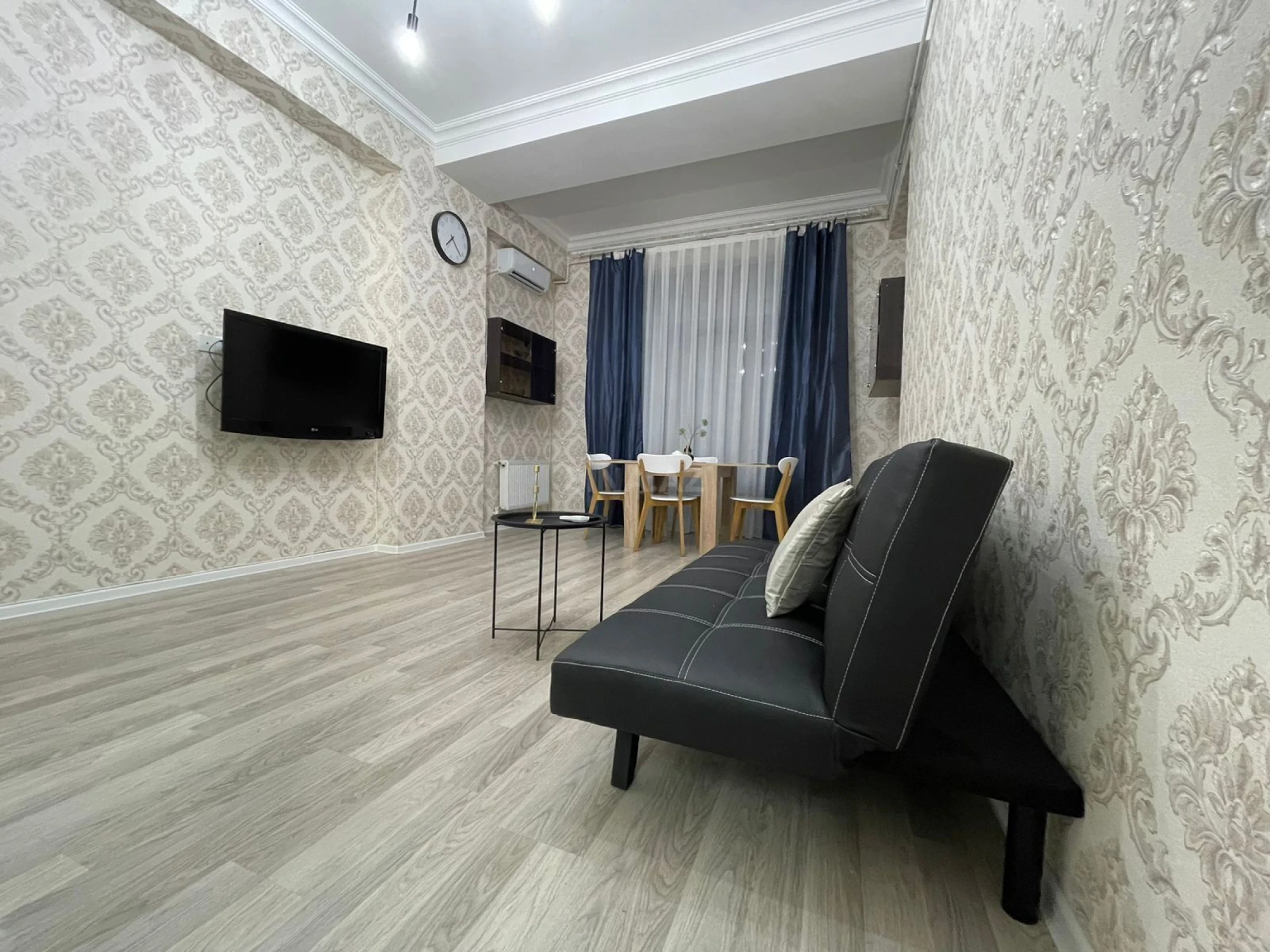 Kirayə verilir 2 otaqlı mənzil 54 m²