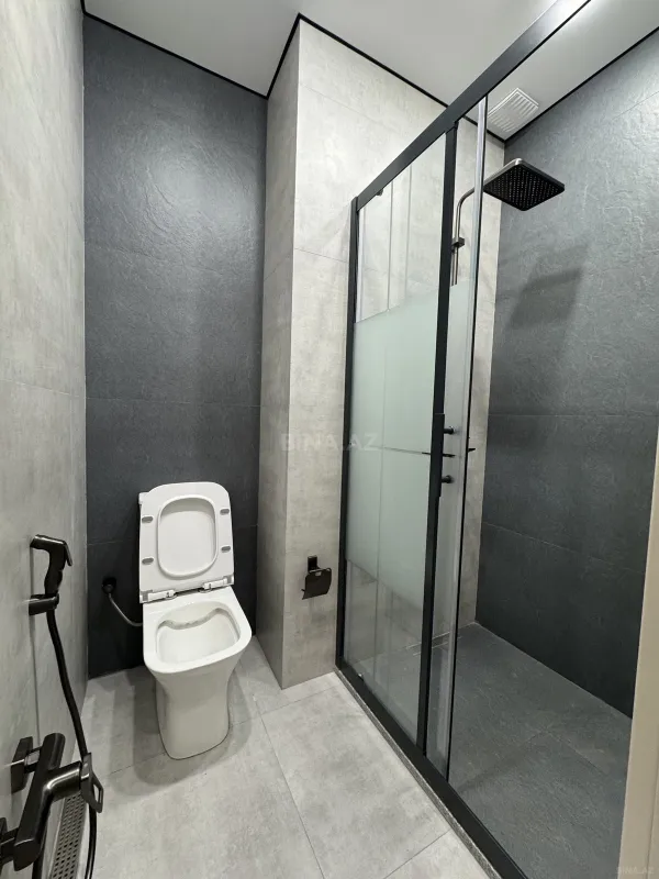 Satılır 2 otaqlı mənzil 71 m²