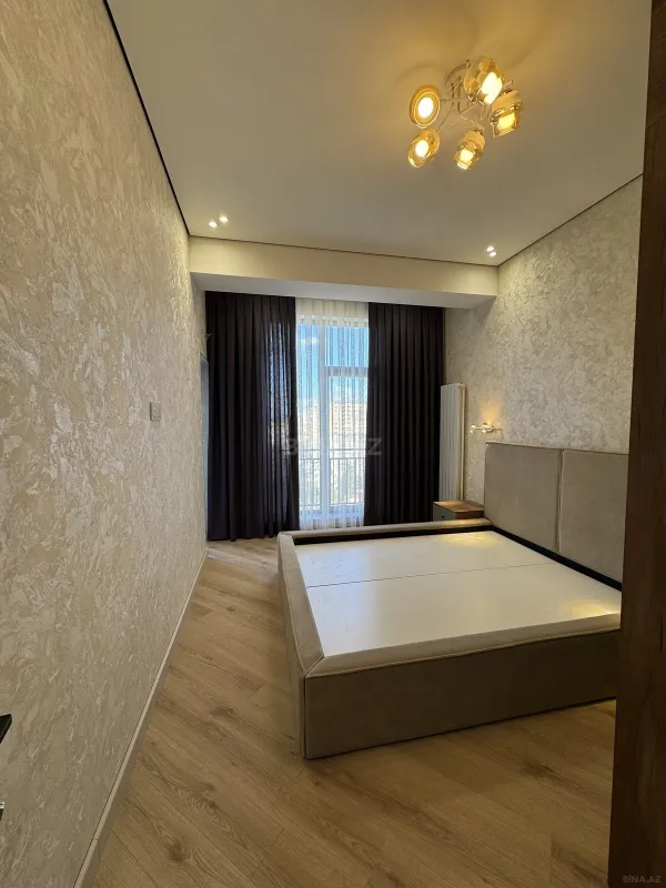 Satılır 2 otaqlı mənzil 65 m²