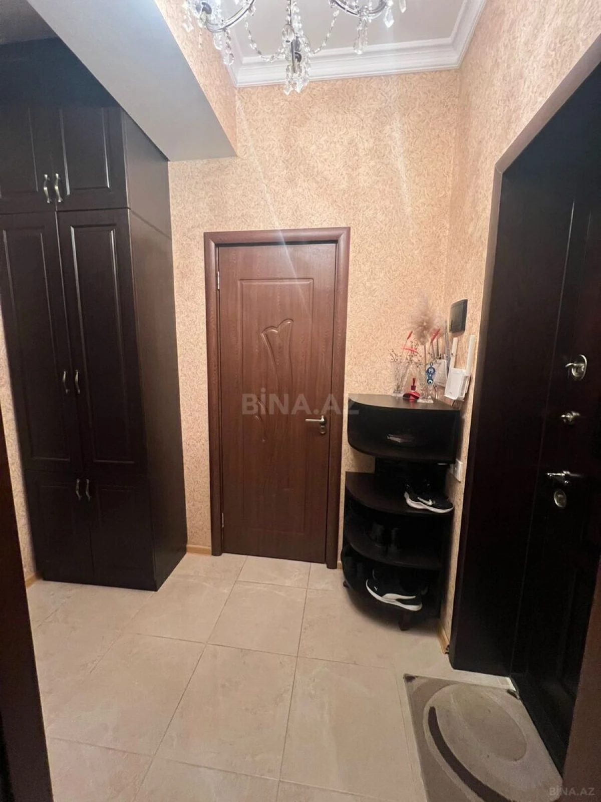 Satılır 2 otaqlı mənzil 69 m²