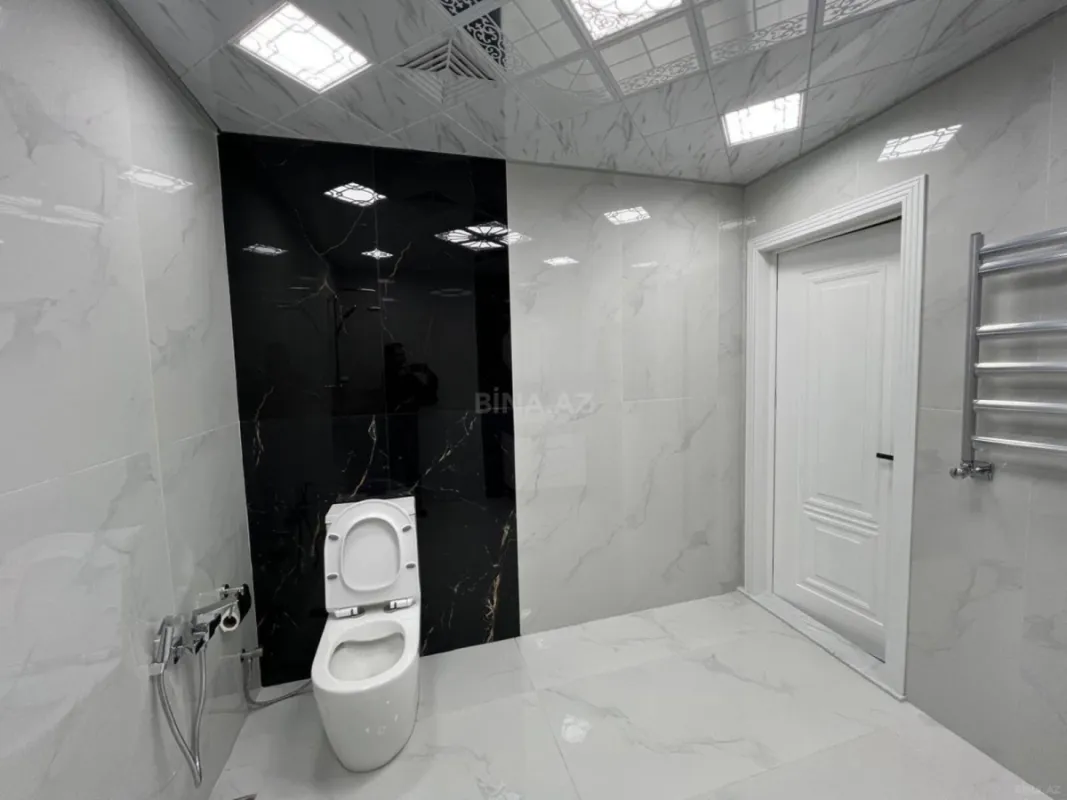 Kirayə verilir 3 otaqlı mənzil 115 m²