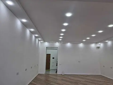 Satılır 1 otaqlı mənzil 68 m²