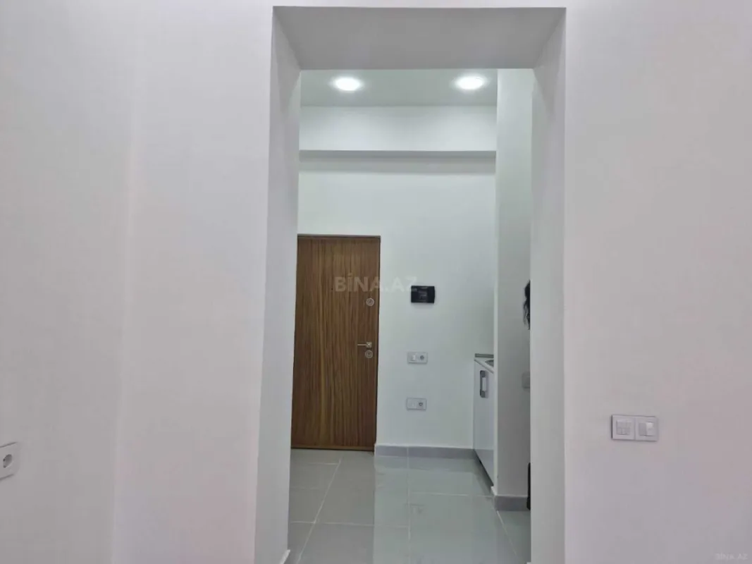 Satılır 1 otaqlı mənzil 68 m²