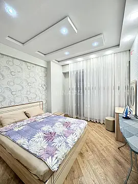 Kirayə verilir 2 otaqlı mənzil 68 m²