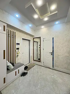 Kirayə verilir 2 otaqlı mənzil 68 m²