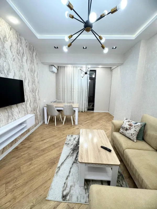 Kirayə verilir 2 otaqlı mənzil 68 m²