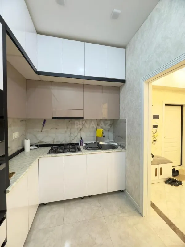 Kirayə verilir 2 otaqlı mənzil 68 m²