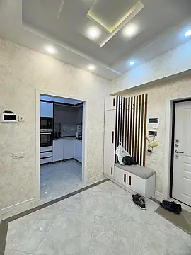 Kirayə verilir 2 otaqlı mənzil 68 m²