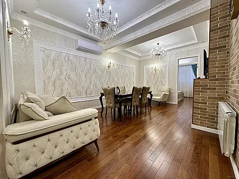 Satılır 3 otaqlı mənzil 120 m² — Bakı, Qaraçuxur 3 otaq 120.00 m²