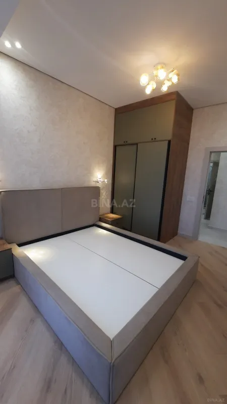 Satılır 2 otaqlı mənzil 65 m²