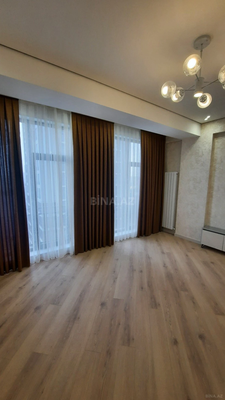 Satılır 2 otaqlı mənzil 65 m²