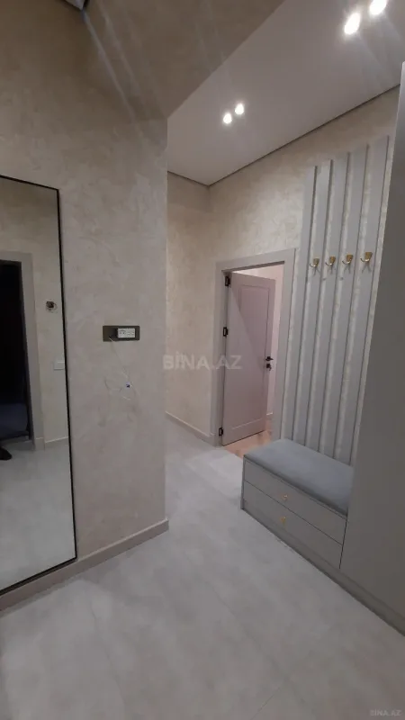 Satılır 2 otaqlı mənzil 65 m²