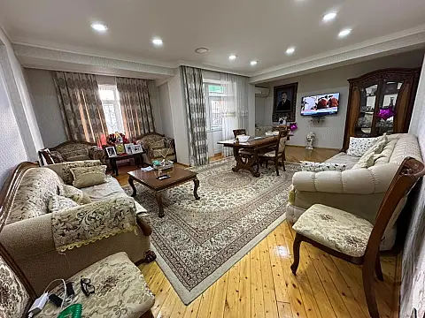 Satılır 3 otaqlı mənzil 144 m² — Bakı 3 otaq 144.00 m²